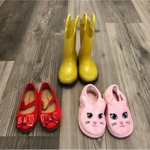 Carters bundle of girls rainboots and ballet shoes 5‎